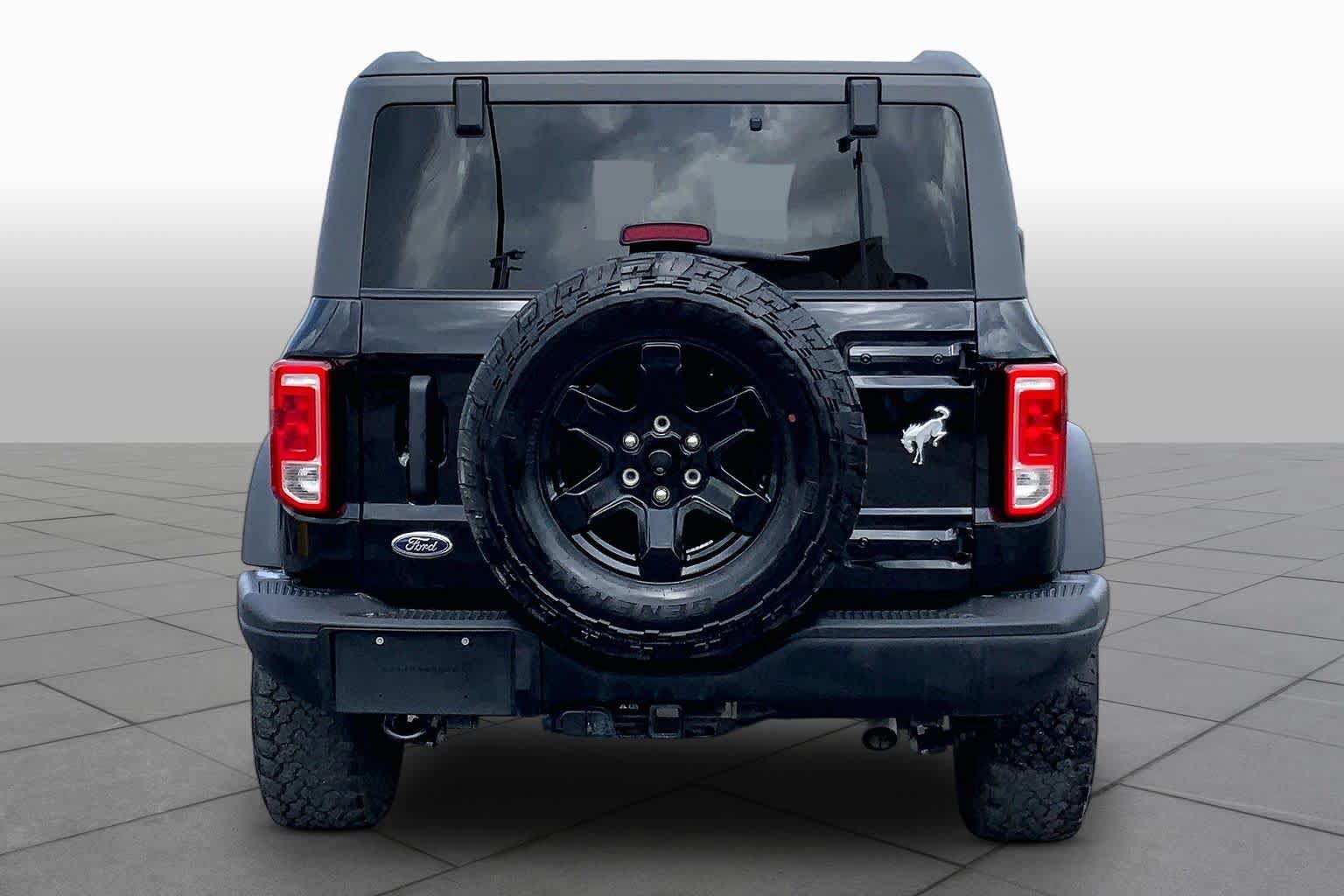 Certified 2024 Ford Bronco Black Diamond AWD/4WD image 5