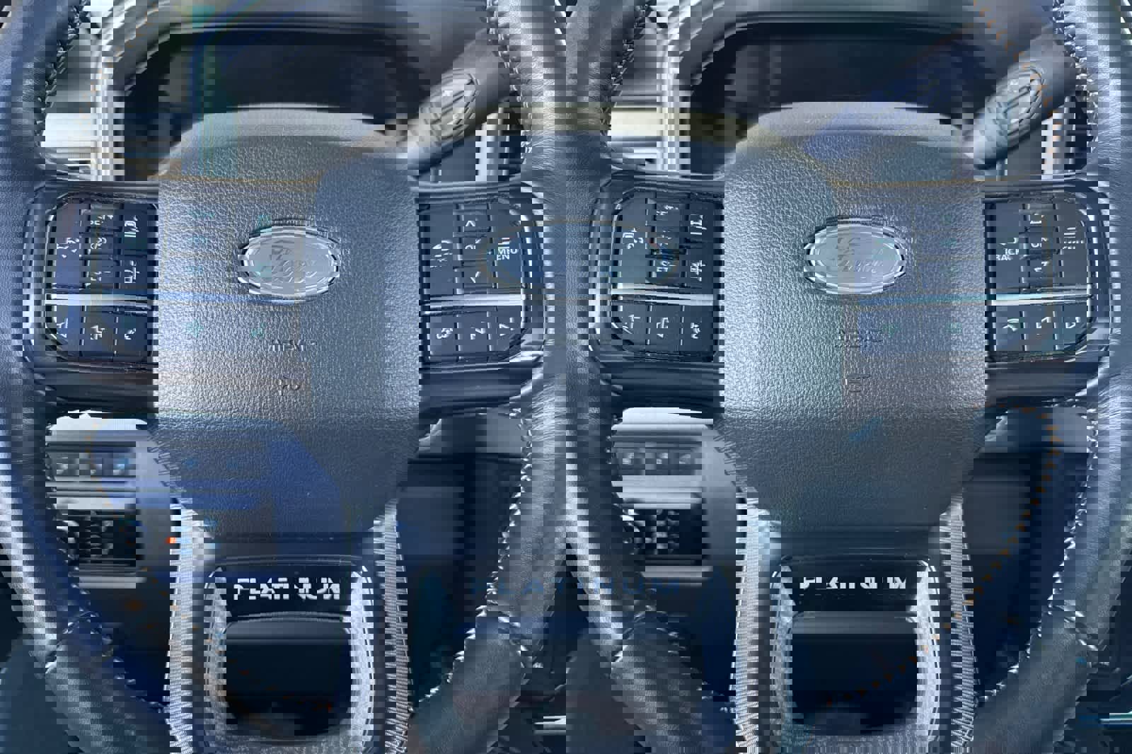 Certified 2023 Ford F350 Platinum image 23