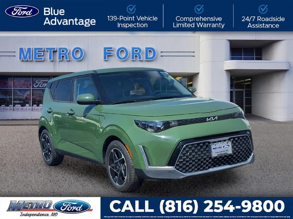 Used 2023 Kia Soul EX FWD image 1