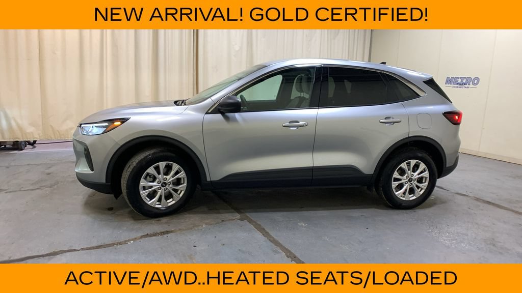 Certified 2023 Ford Escape Active AWD/4WD image 6