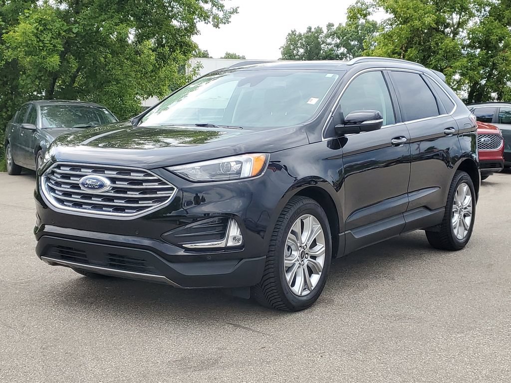 Certified 2023 Ford Edge Titanium w/ Class II Trailer Tow Package AWD/4WD image 2