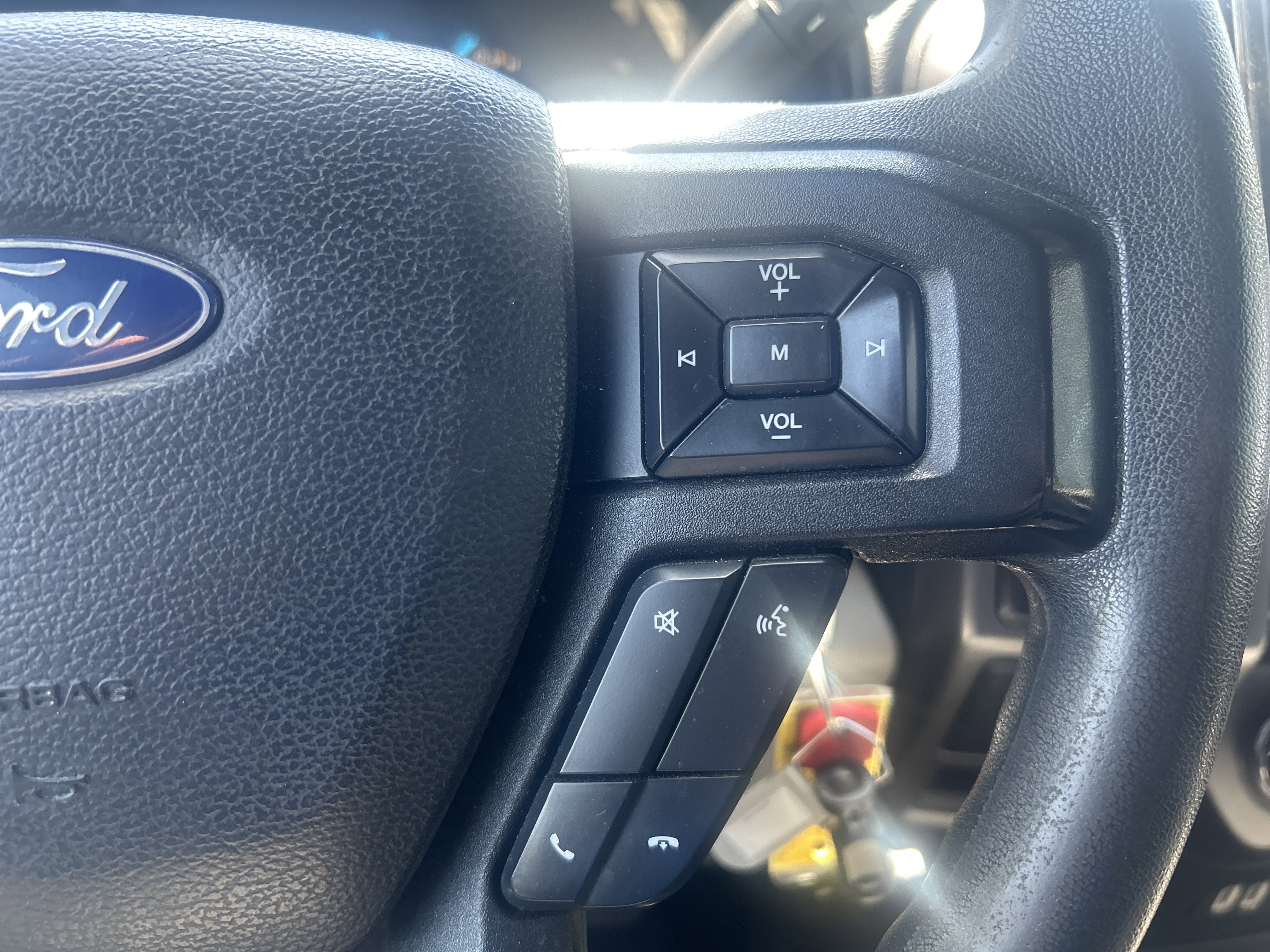 Certified 2019 Ford F150 XLT w/ Trailer Tow Package AWD/4WD image 18