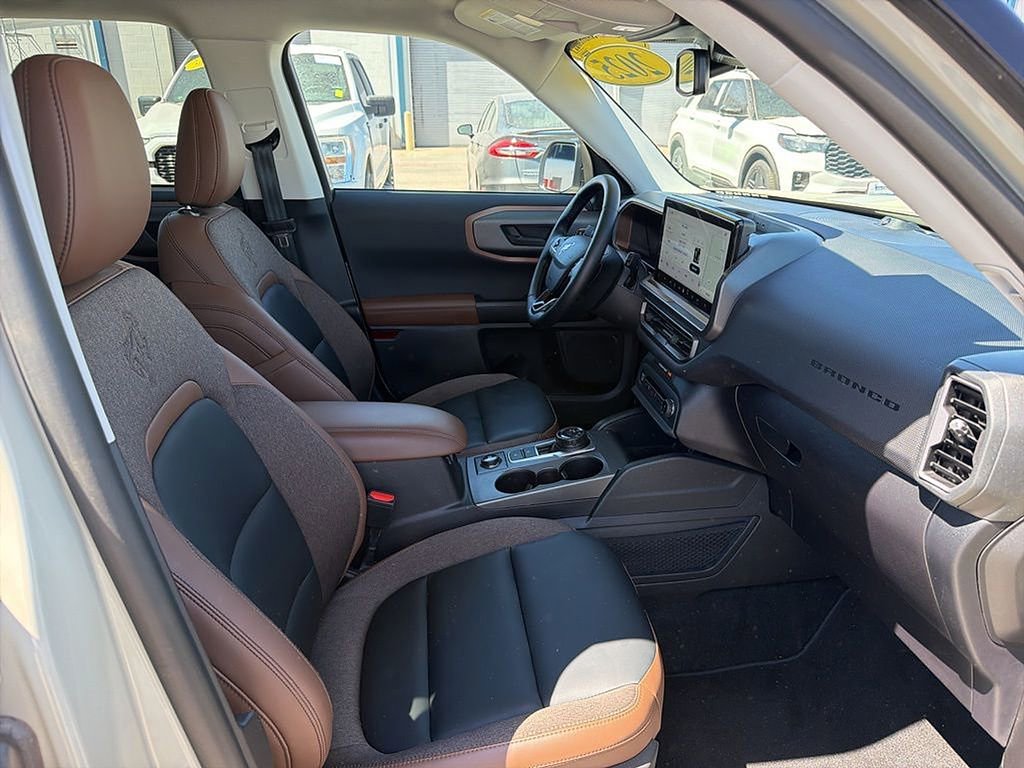 Certified 2025 Ford Bronco Sport Outer Banks w/ Outer Banks Tech Package+ image 14