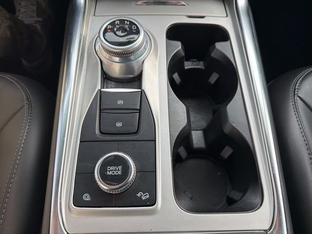 Certified 2022 Ford Explorer XLT w/ Equipment Group 202A image 41