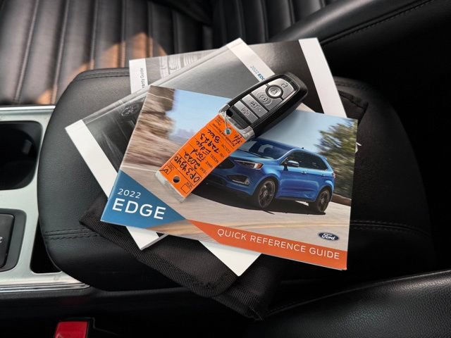 Certified 2022 Ford Edge SEL w/ Convenience Package AWD/4WD image 4