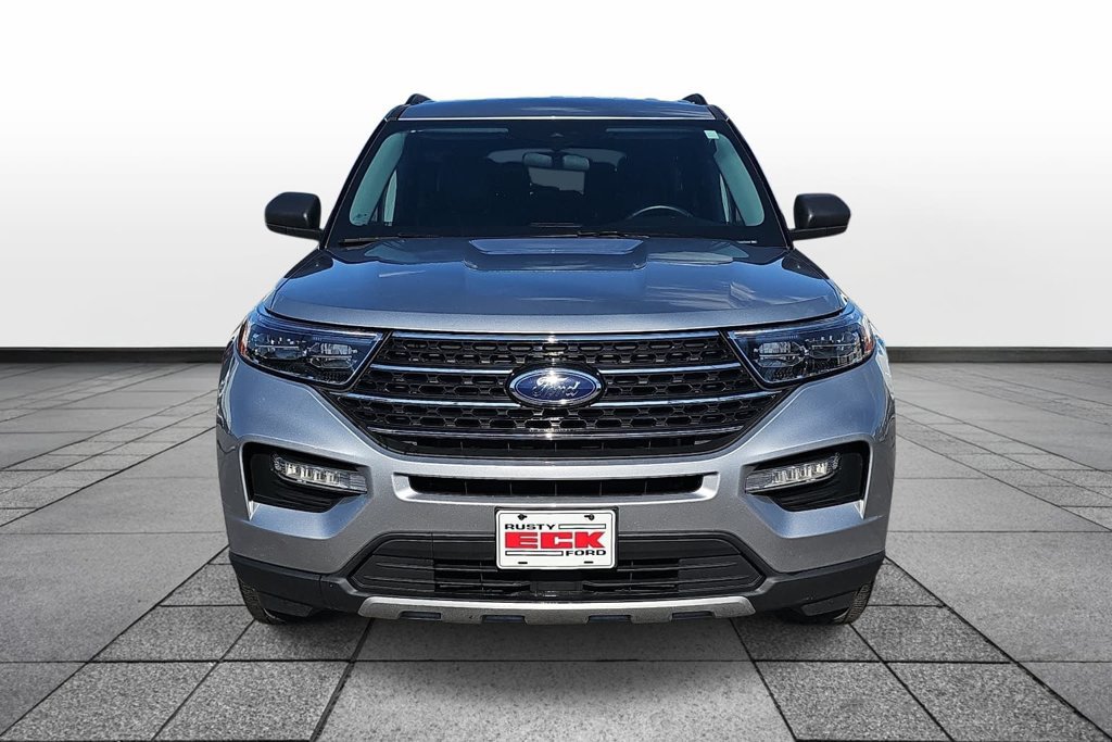 Certified 2023 Ford Explorer XLT w/ Equipment Group 202A AWD/4WD image 2