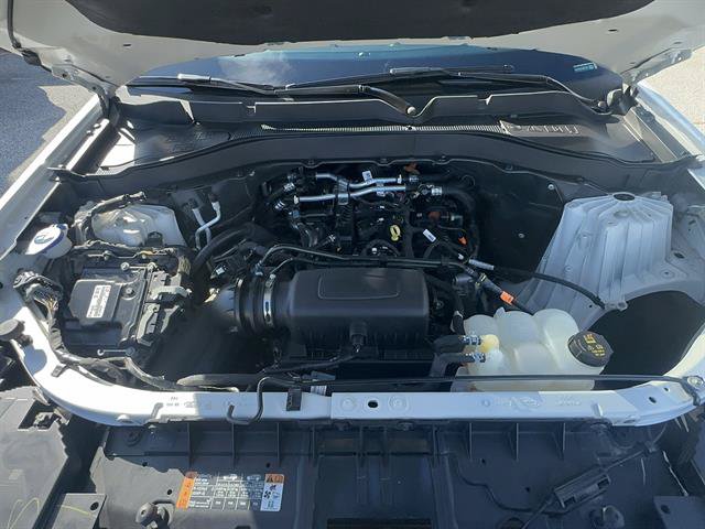 Certified 2023 Ford Explorer XLT w/ Equipment Group 202A AWD/4WD image 30