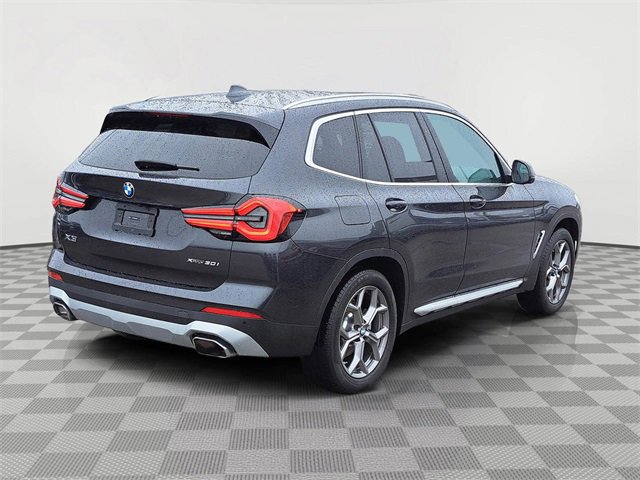 Used 2024 BMW X3 xDrive30i w/ Premium Package image 5