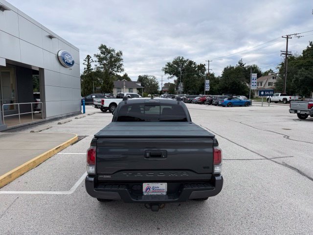 Used 2020 Toyota Tacoma 4x4 Double Cab image 10