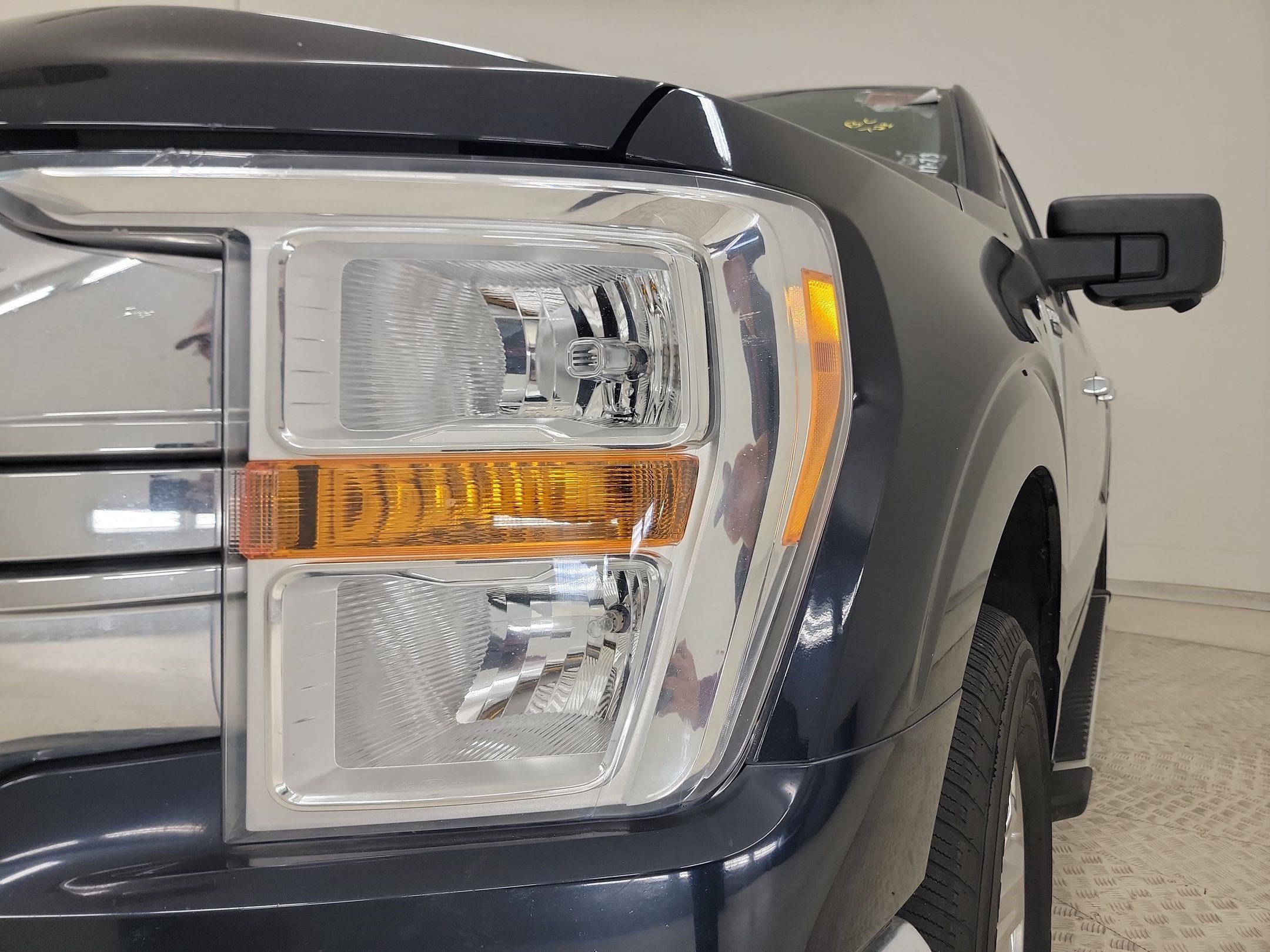 Certified 2023 Ford F150 XLT w/ Equipment Group 301A Mid AWD/4WD image 9