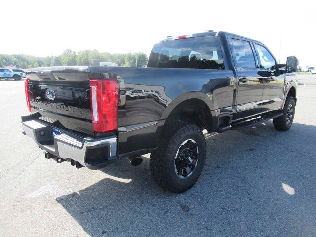 Certified 2025 Ford F350 XLT w/ Tremor Off-Road Package AWD/4WD image 5