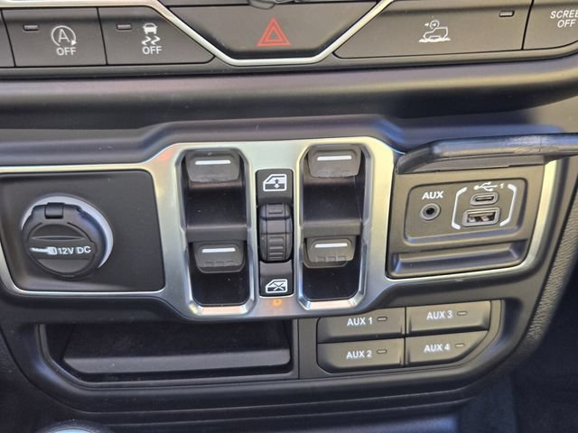 Used 2020 Jeep Gladiator Sport w/ Quick Order Package 24S AWD/4WD image 27