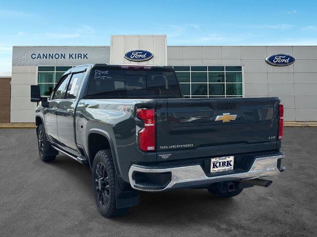 Used 2025 Chevrolet Silverado 2500 LTZ w/ LTZ Premium Package AWD/4WD image 5