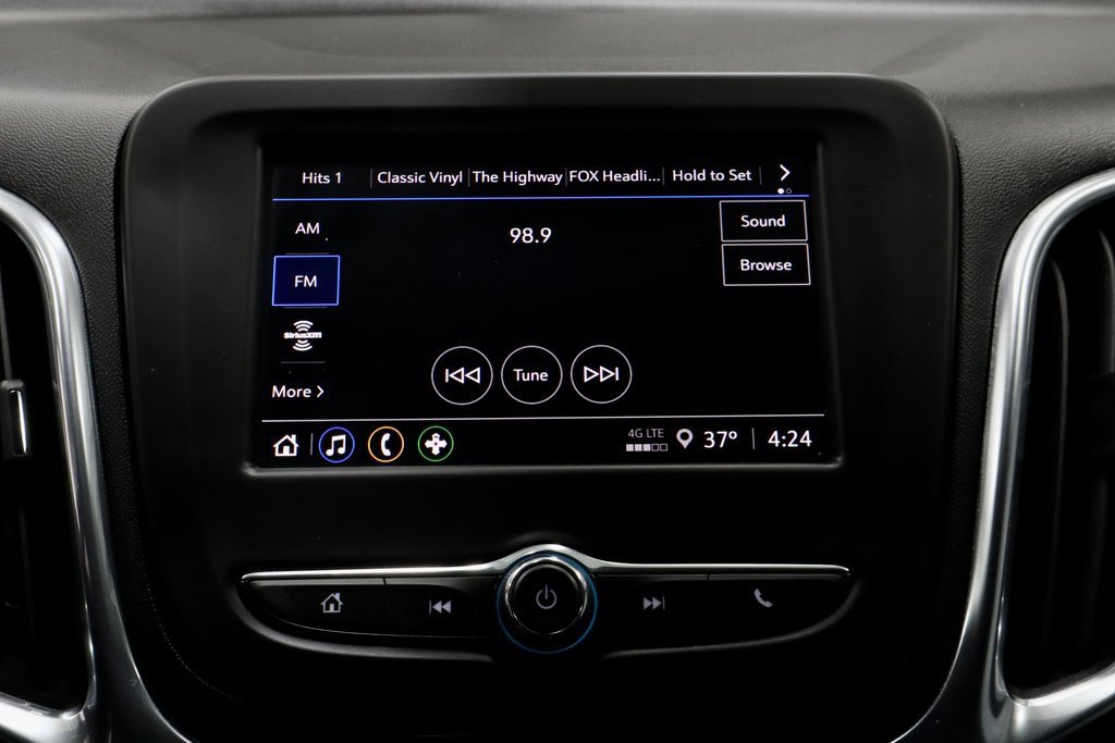 Used 2022 Chevrolet Equinox LT w/ Driver Convenience Package image 3