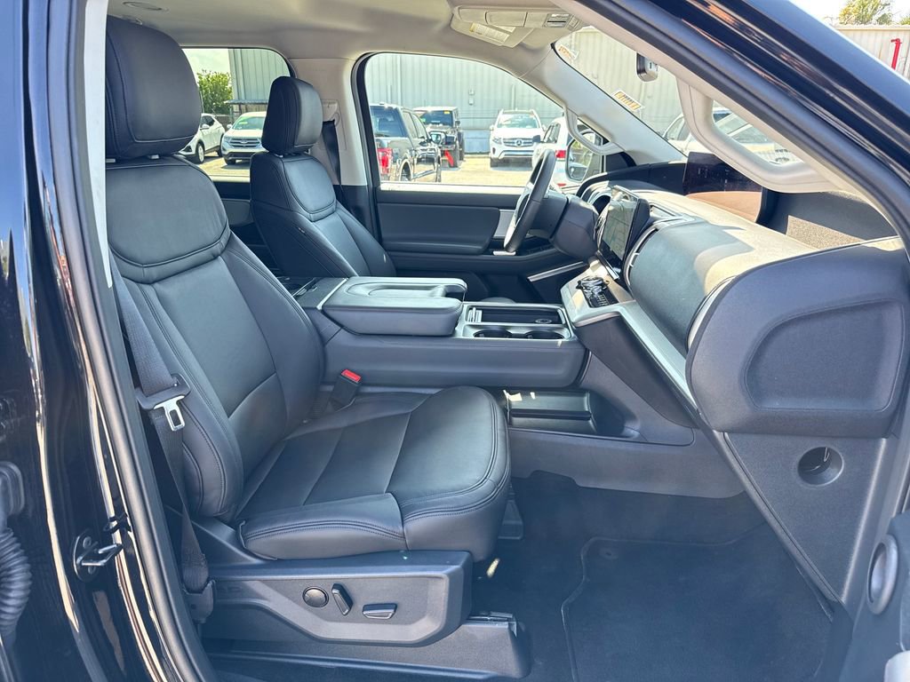 Certified 2025 Ford Expedition Max Active RWD image 27