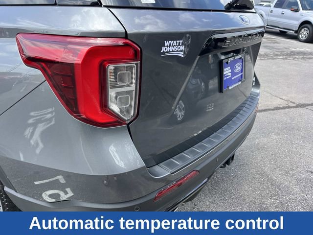 Certified 2024 Ford Explorer ST AWD/4WD image 12