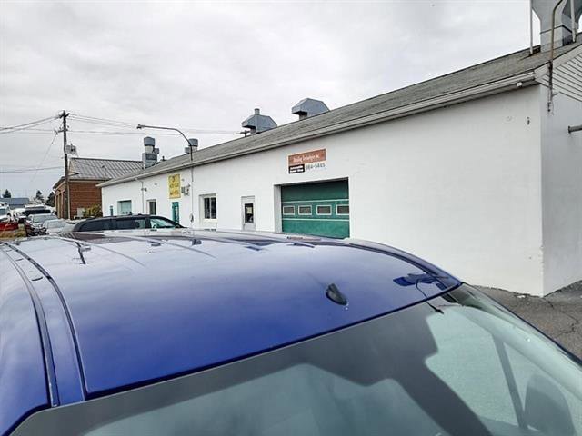 Certified 2017 Ford Transit Connect XL image 13