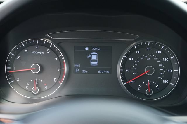 Used 2019 Kia Cadenza Technology FWD image 25