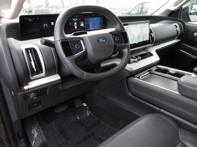 Certified 2025 Ford Expedition Max Active AWD/4WD image 13