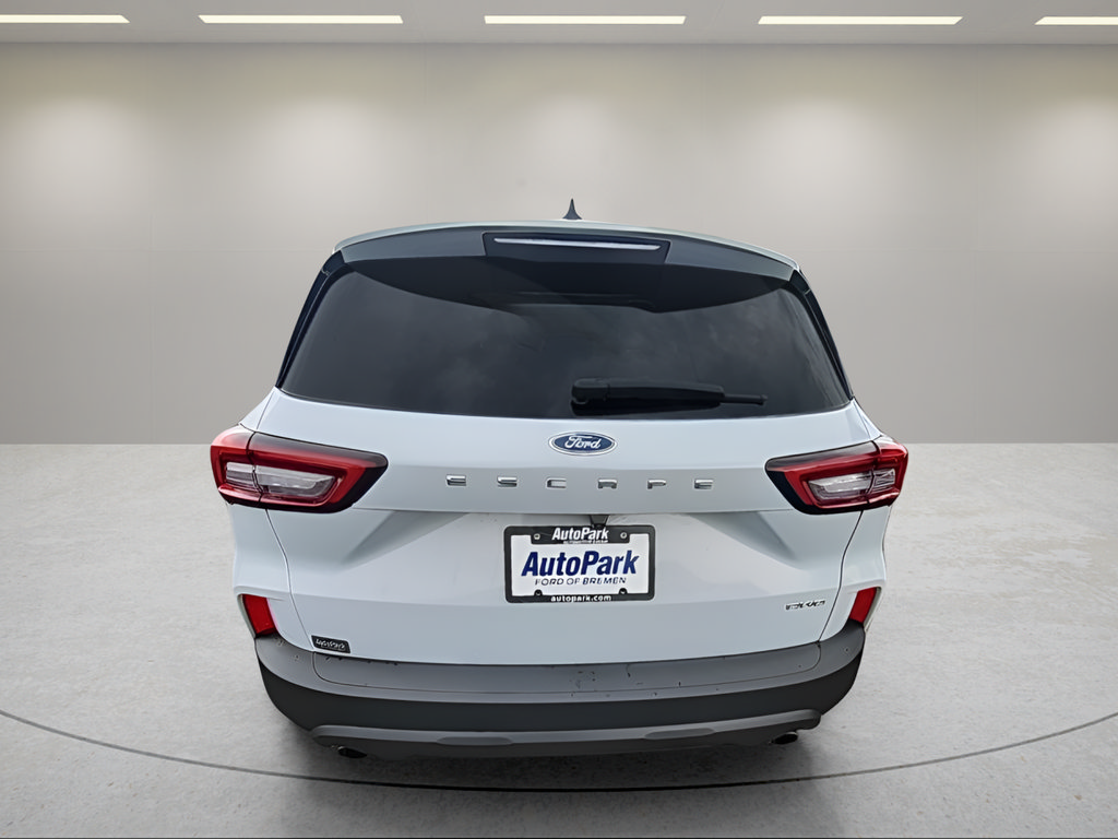 Certified 2025 Ford Escape ST-Line Select AWD/4WD image 7