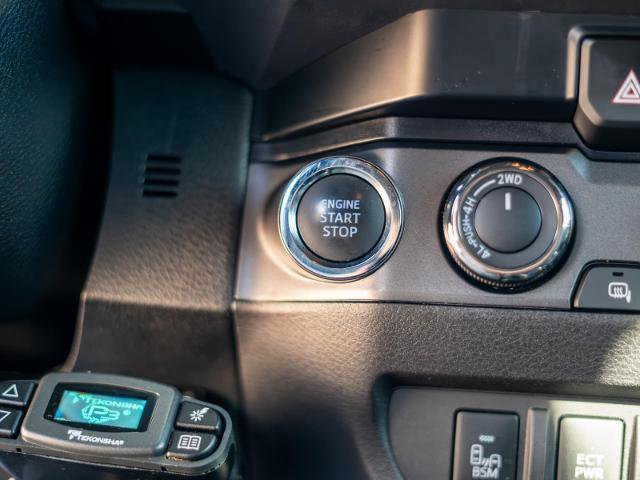 Used 2021 Toyota Tacoma TRD Off-Road w/ Technology Package image 29