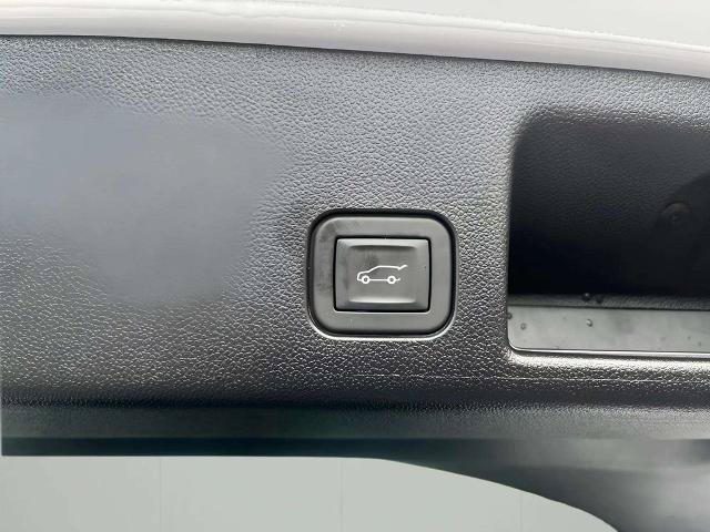 Used 2024 Chevrolet Equinox EV LT AWD/4WD image 15
