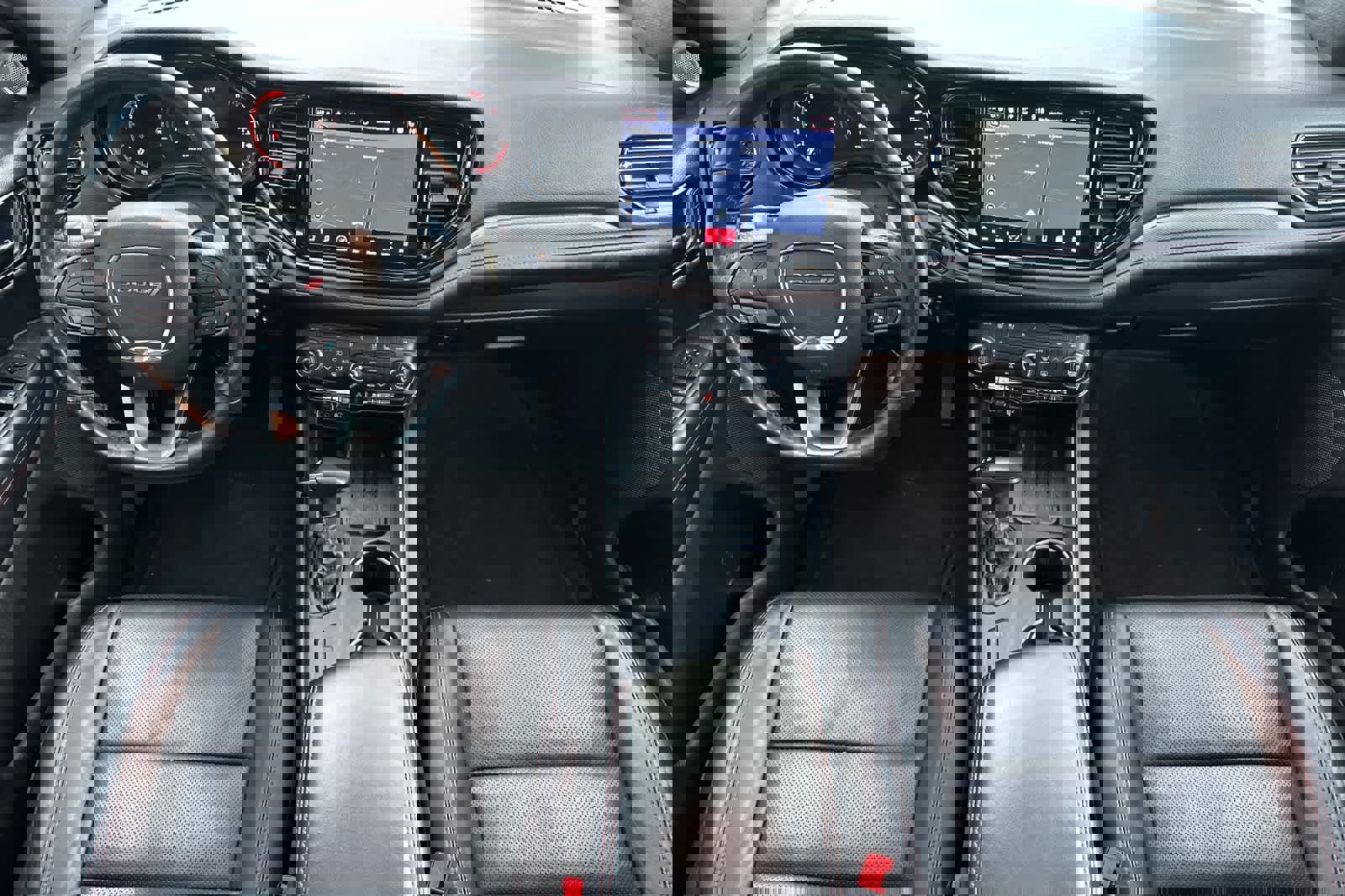 Used 2025 Dodge Durango R/T image 9