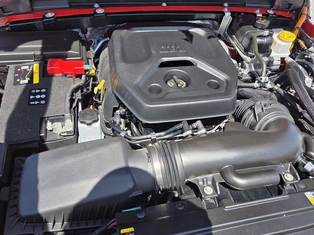 Used 2025 Jeep Wrangler Unlimited Sahara AWD/4WD image 12