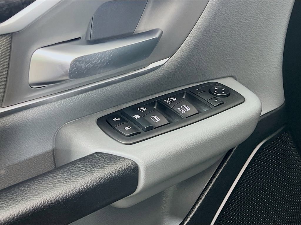 Used 2021 RAM 1500 Big Horn image 21