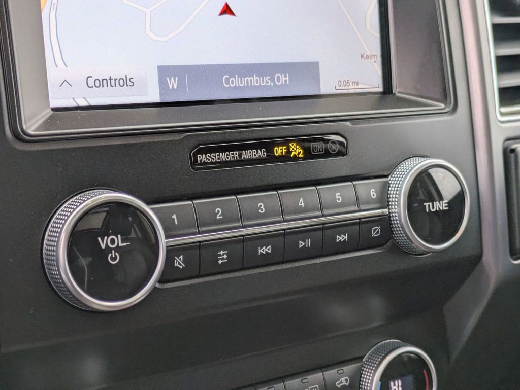 Certified 2021 Ford Expedition Max Platinum image 33