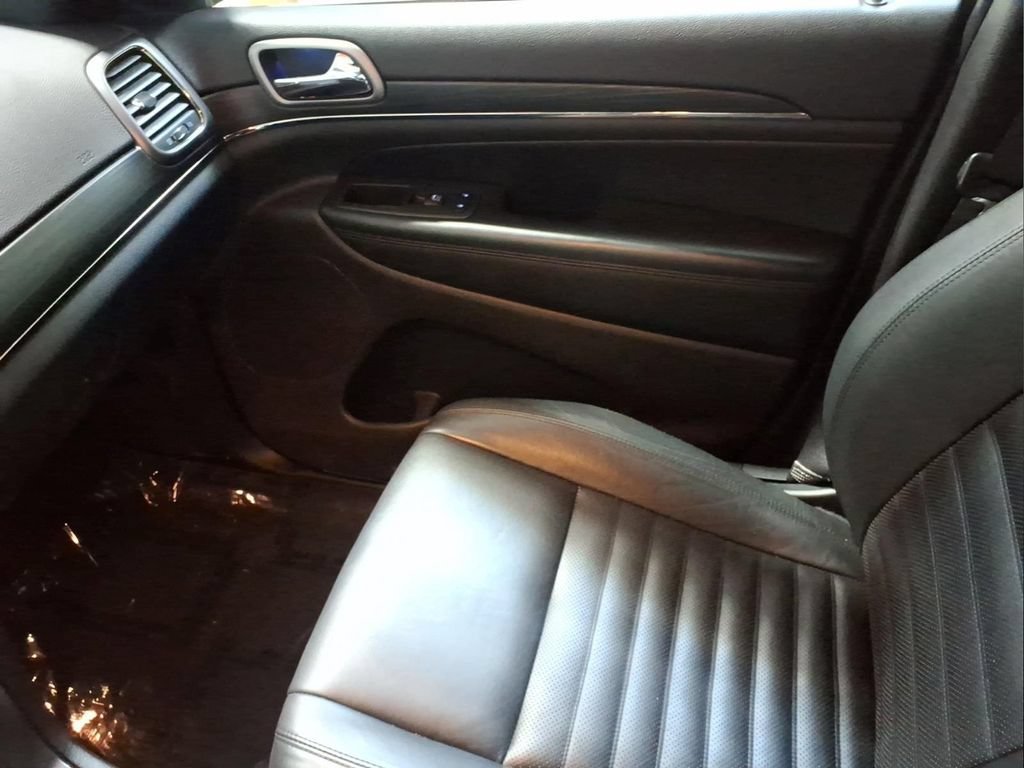 Used 2020 Jeep Grand Cherokee Limited X AWD/4WD image 20