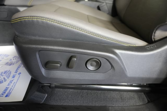 Used 2024 Chevrolet Colorado ZR2 w/ ZR2 Convenience Package III AWD/4WD image 23