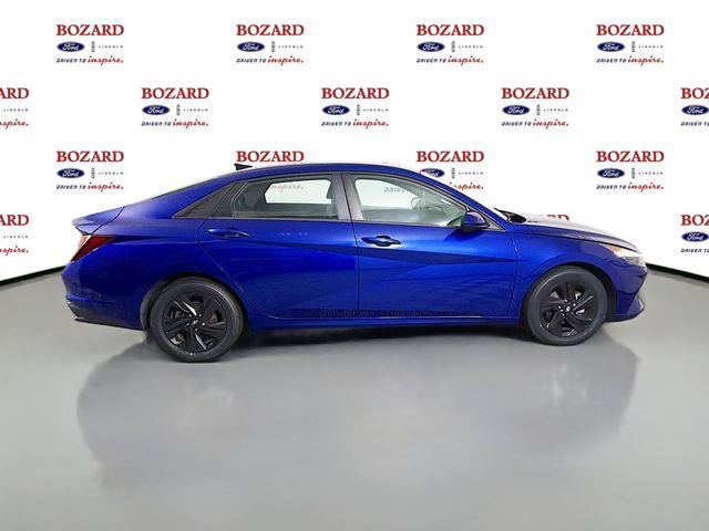 Used 2021 Hyundai Elantra SEL w/ Convenience Package FWD image 9