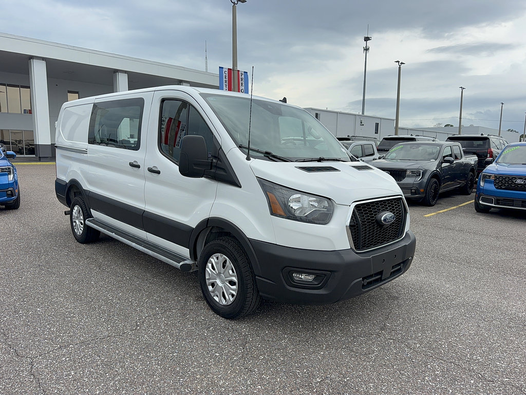 Certified 2025 Ford Transit 250 Low Roof w/ Exterior Upgrade Package RWD image 4