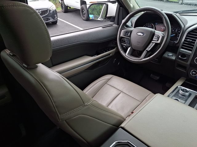 Certified 2020 Ford Expedition XLT w/ Equipment Group 202A AWD/4WD image 17