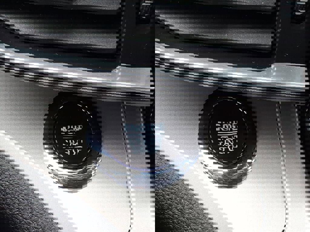 Certified 2023 Ford Explorer XLT w/ Equipment Group 202A image 22