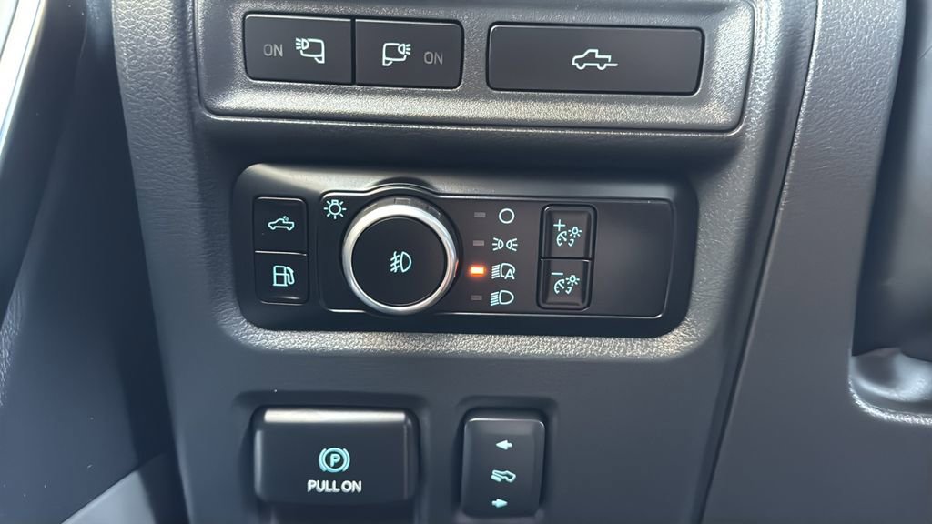 Certified 2024 Ford F150 Platinum w/ Equipment Group 702A High image 20