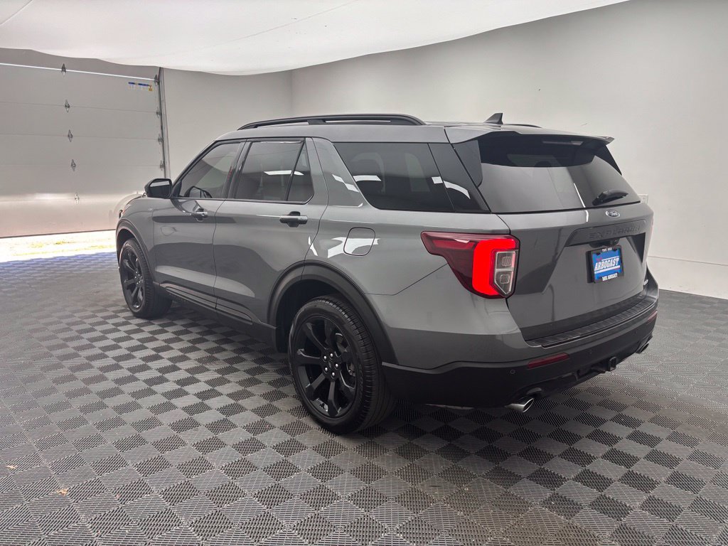Certified 2024 Ford Explorer ST-Line w/ Class IV Trailer Tow Package AWD/4WD image 12
