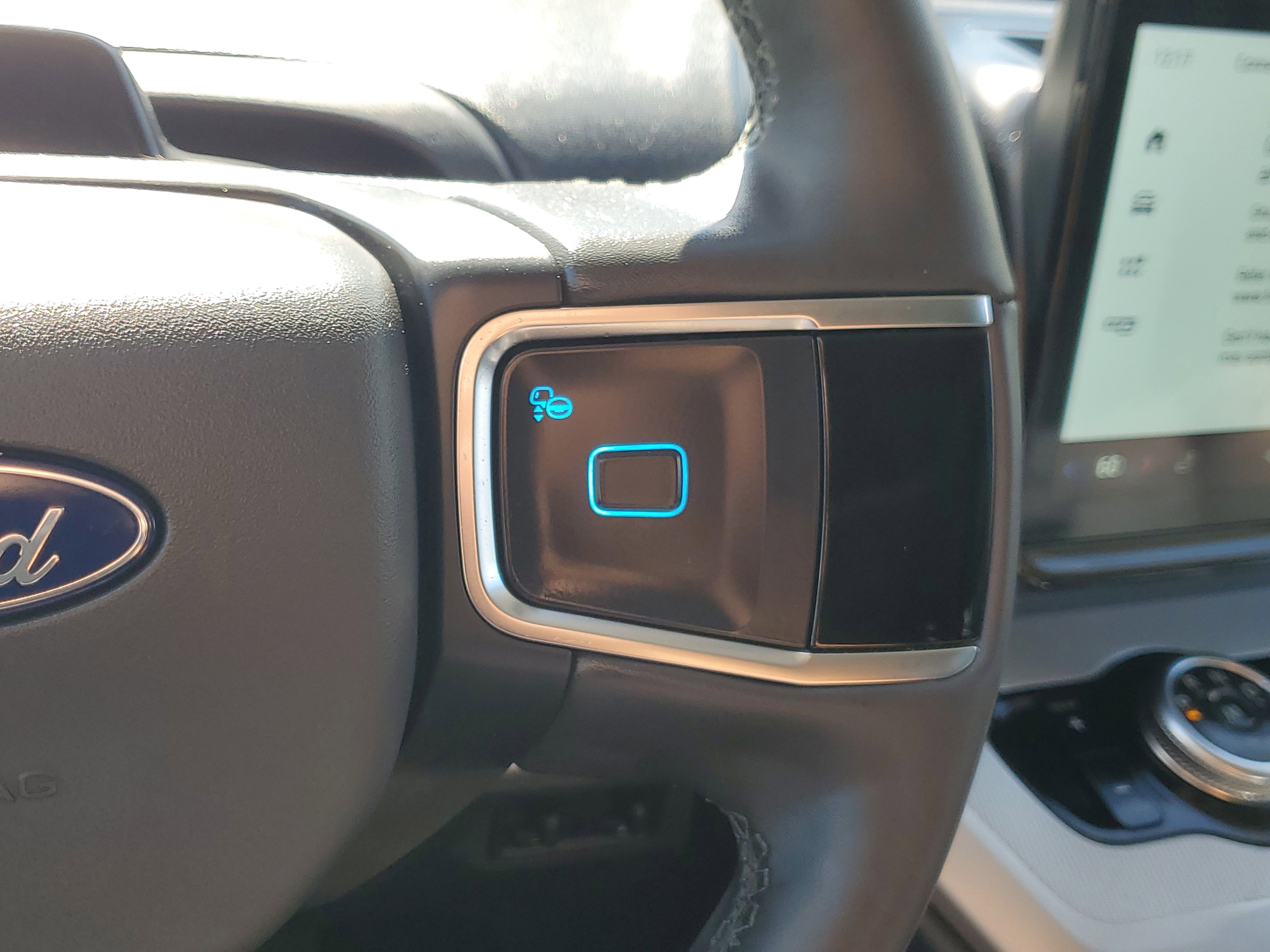 Certified 2025 Ford Expedition Max Active image 27