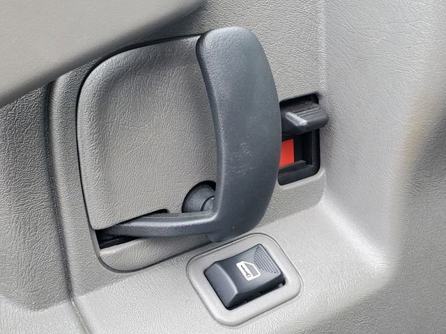 Used 2023 Chevrolet Express 3500 LS image 7