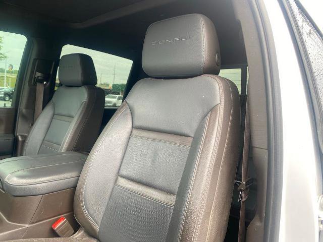Used 2023 GMC Sierra 2500 Denali w/ Denali Ultimate Package AWD/4WD image 11