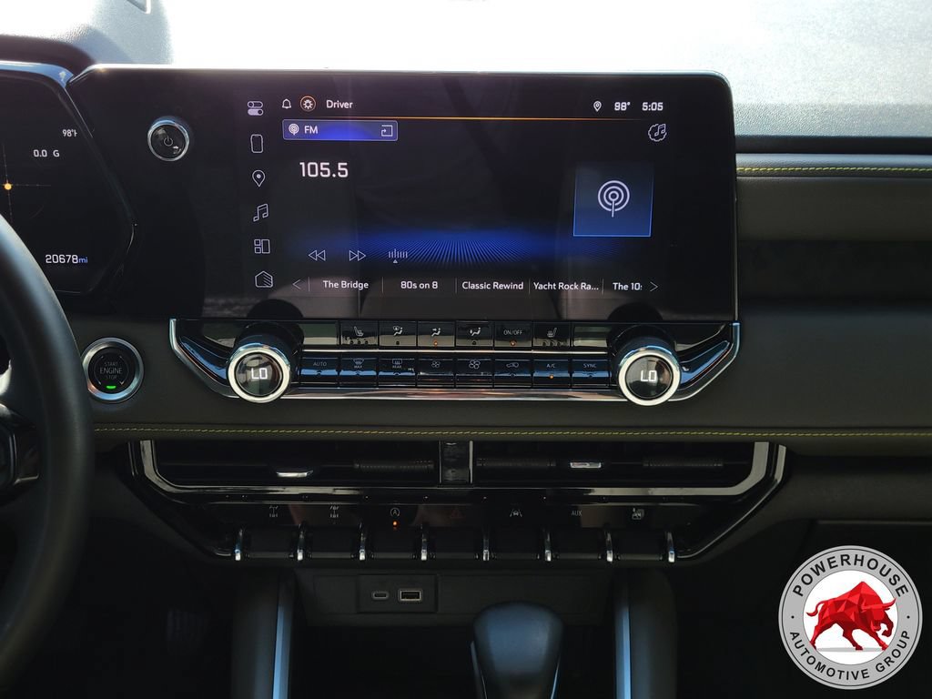 Used 2024 Chevrolet Colorado ZR2 w/ Technology Package AWD/4WD image 22