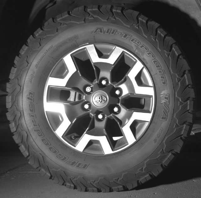 Used 2020 Toyota Tacoma TRD Off-Road w/ Technology Package AWD/4WD image 10