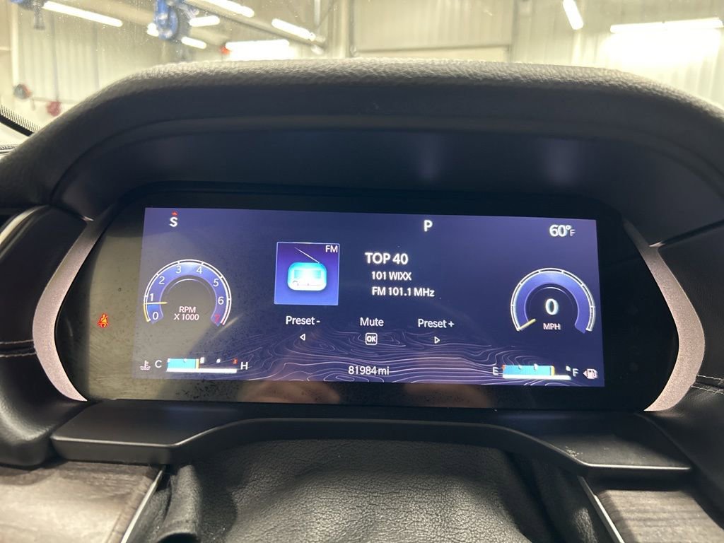 Used 2022 Jeep Grand Cherokee L Limited w/ Luxury Tech Group II image 15