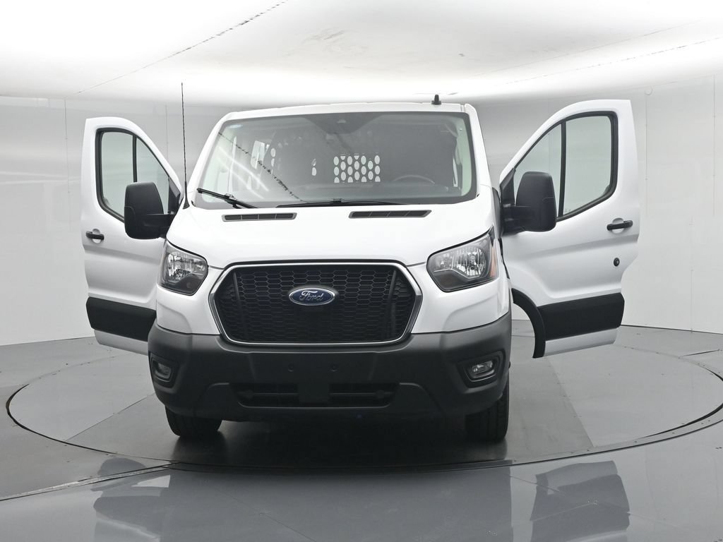 Certified 2025 Ford Transit 250 Low Roof w/ Exterior Upgrade Package RWD image 32