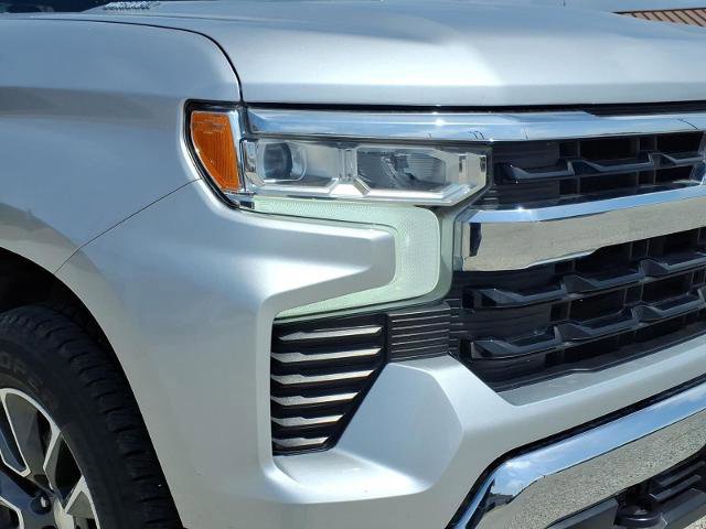 Used 2022 Chevrolet Silverado 1500 LT image 11