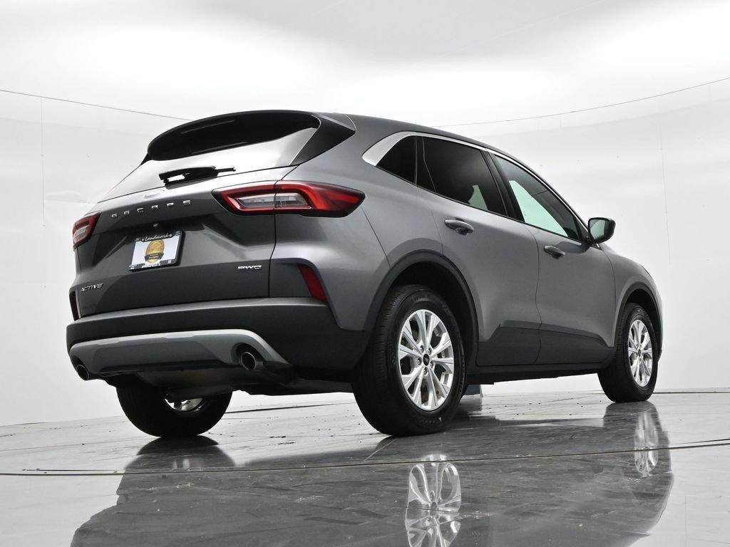 Certified 2024 Ford Escape Active AWD/4WD image 21