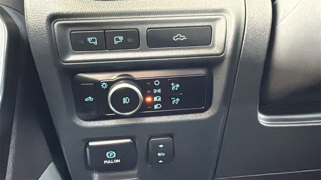 Certified 2023 Ford F150 Raptor w/ Raptor Carbon Fiber Package image 17