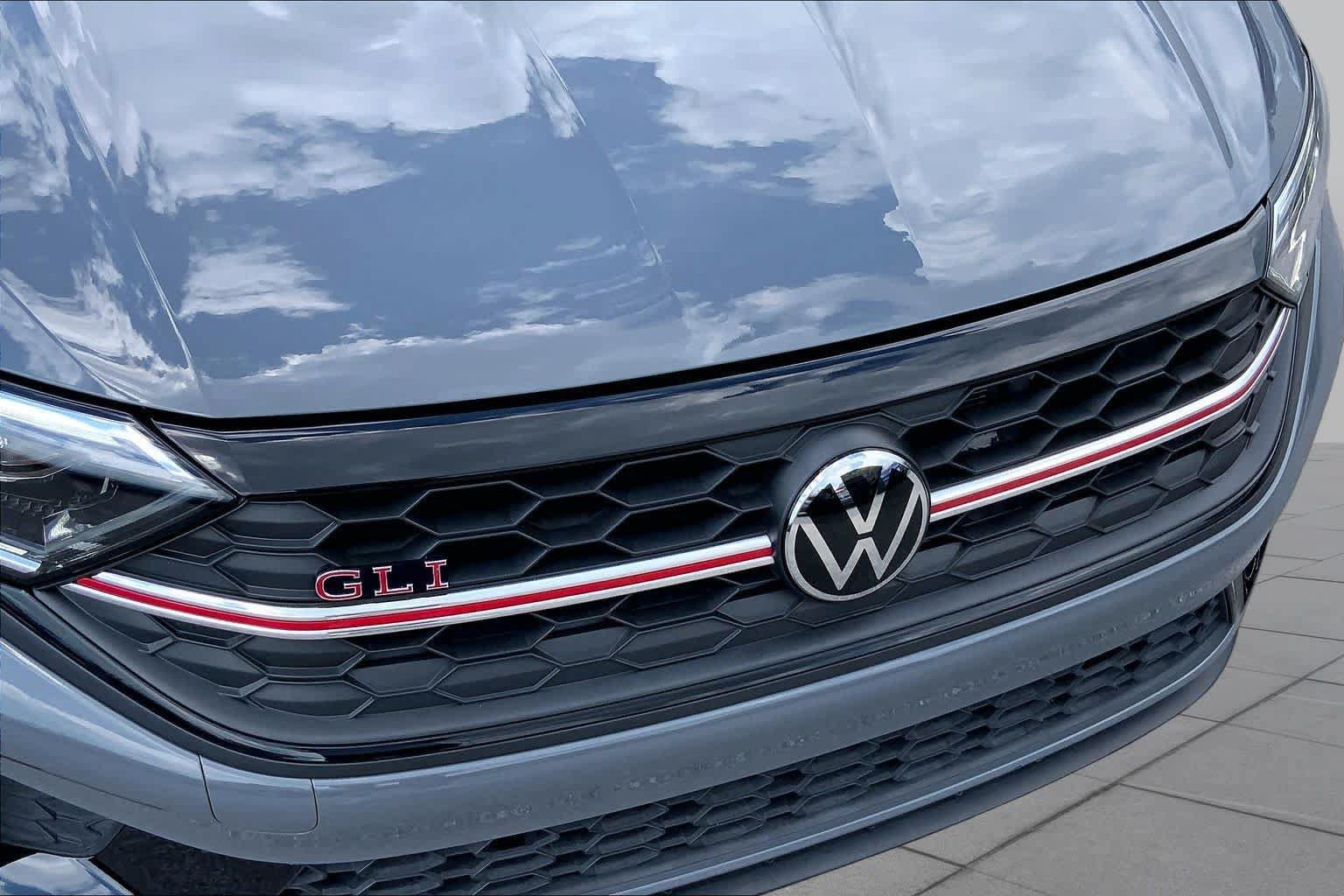 Used 2024 Volkswagen Jetta GLI Autobahn FWD image 29