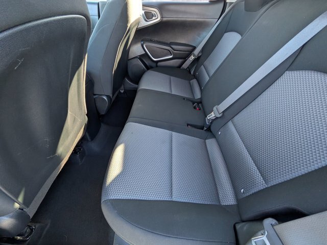 Used 2024 Kia Soul LX w/ Option Group 015 FWD image 21